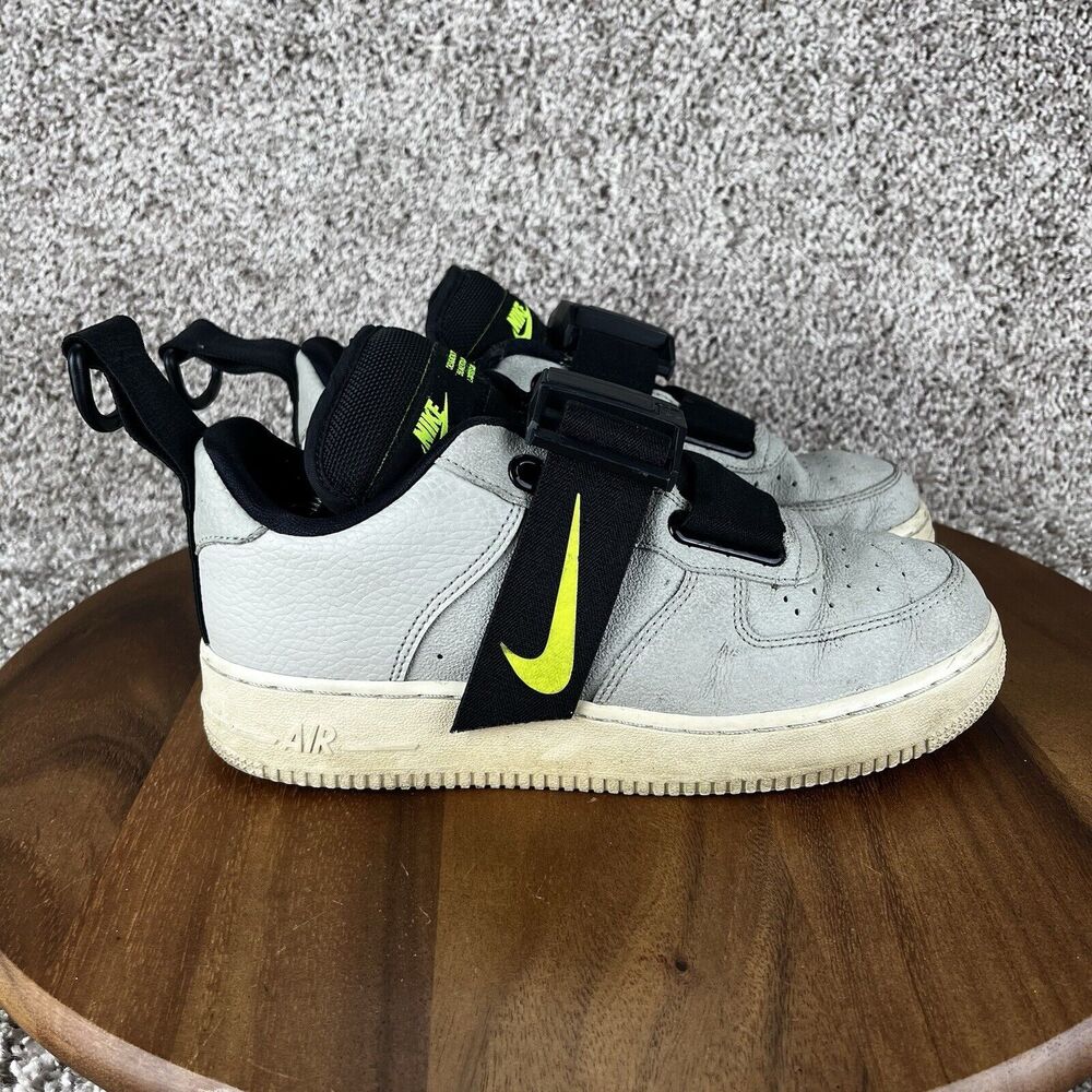Nike Air Force 1 Low Utility Mens Size 6.5 Shoes Sneakers Spruce Fog AO1531-301
